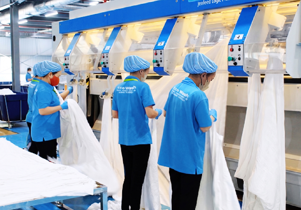 EcoWash HCMC: Human Resources - Core Values ​​That Build Success