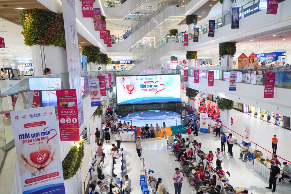 EcoWash HCMC Spreads Love at the Event Called “A Drop Of Blood - A World Of Love”
