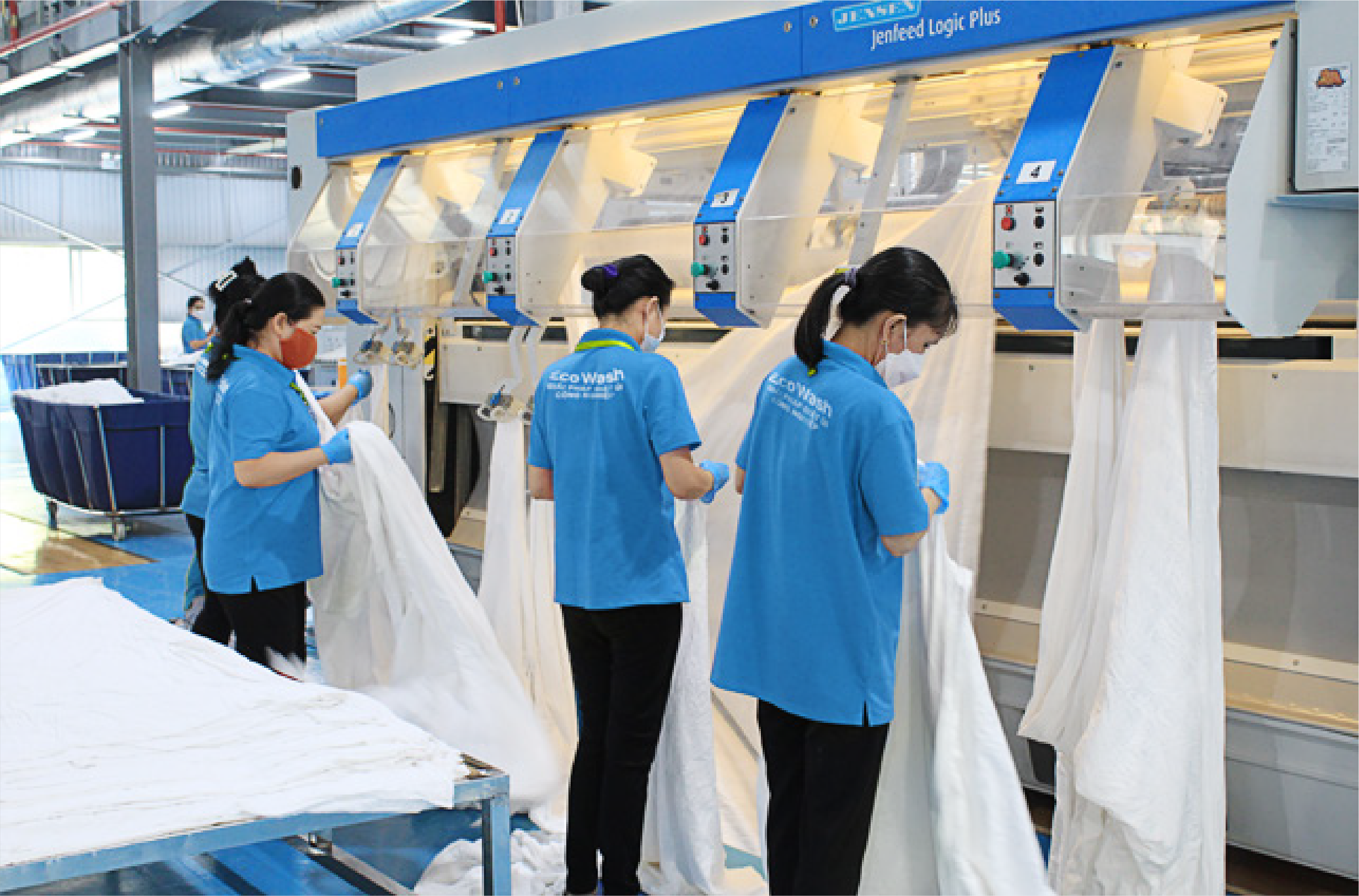 EcoWash HCMC Cung Cấp Dịch Vụ Giặt Ủi Cho The Landmark Apartments