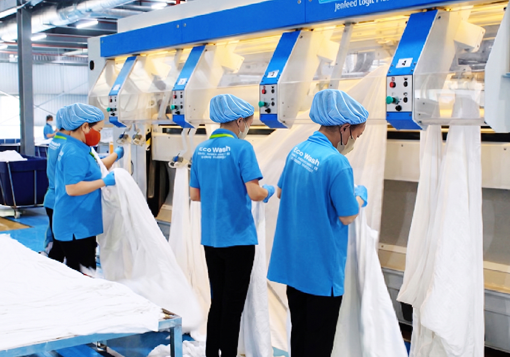 EcoWash HCMC: Human Resources - Core Values ​​That Build Success